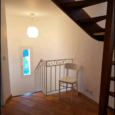 Apartment Duplex Avec Vue Sur La Vieille Ville Antibes