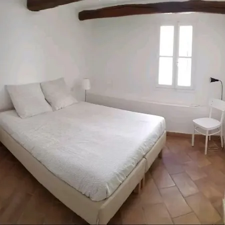 Apartment Duplex Avec Vue Sur La Vieille Ville Antibes